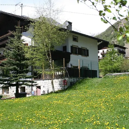 Lydia Hotel Senale